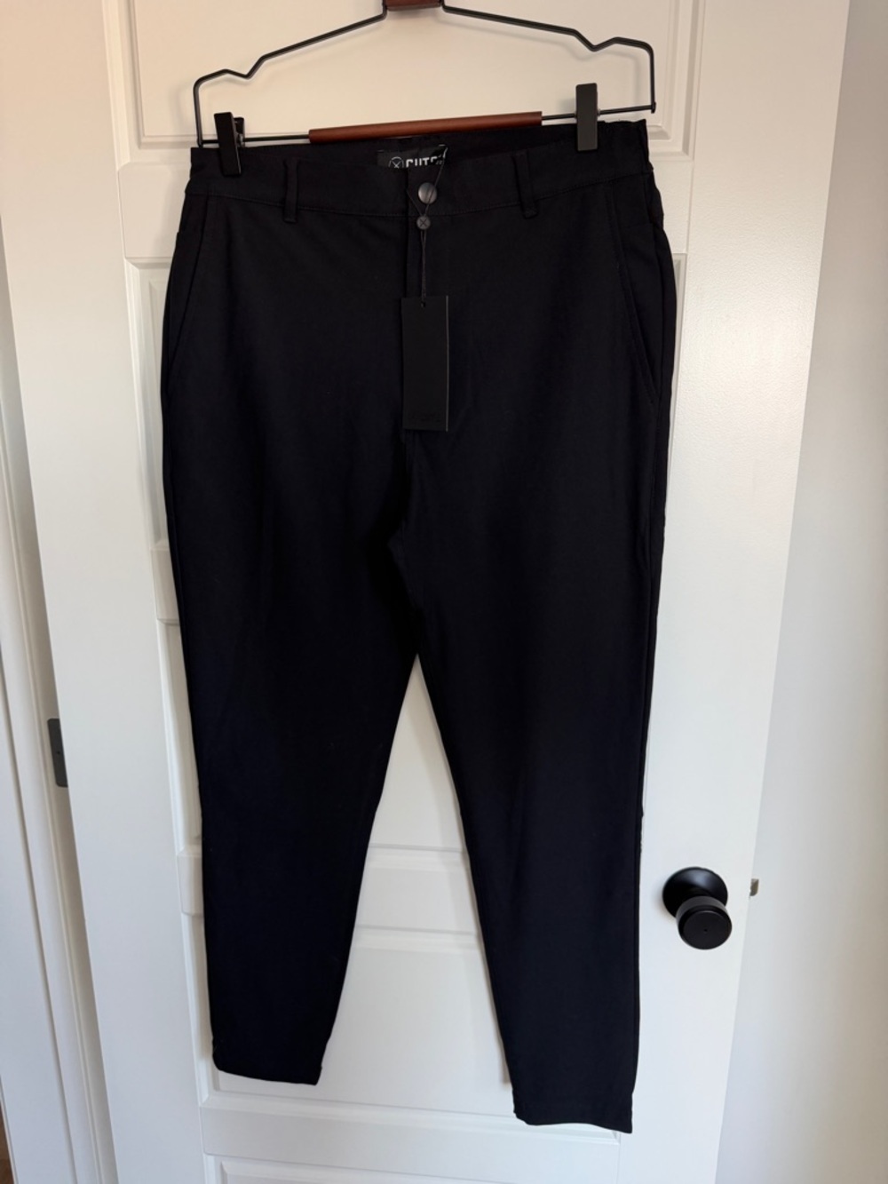 Cuts Clothing AO Joggers Black Men's Chinos - Picture 6 of 6